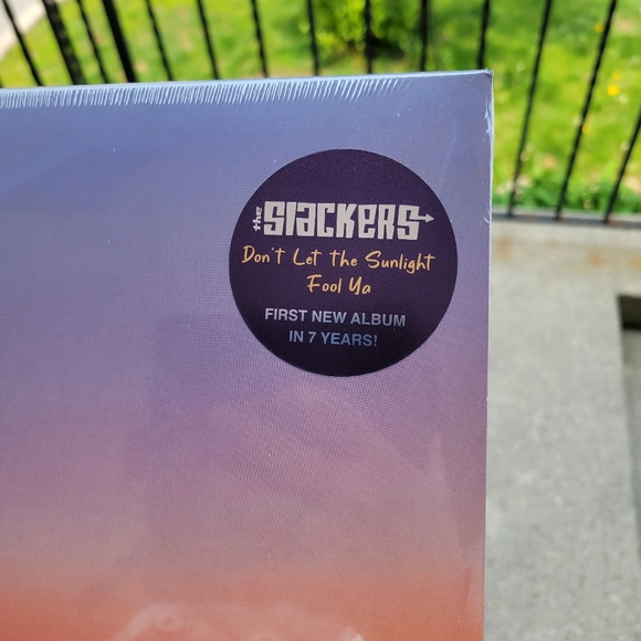 Slackers - Don’t Let the Sunlight Fool You - Picture 2 of 4